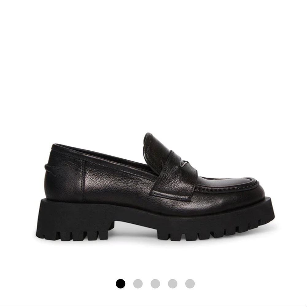 Steve Madden Lawrence Black Leather Loafers